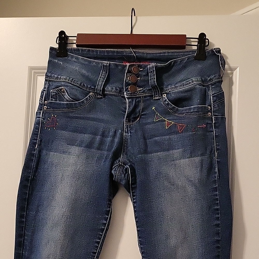 YMI Hand Embroidered Blue High Rise Jeans with Distressed Look